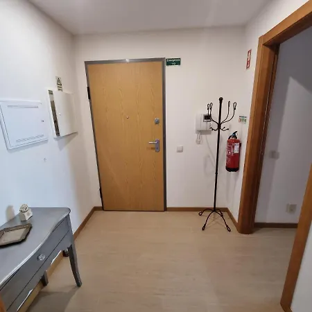 Na Com Estacionamento *