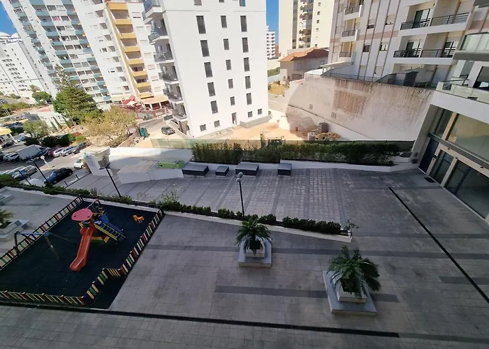 Na Com Estacionamento * Portimão