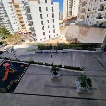 Na Com Estacionamento * Portimão